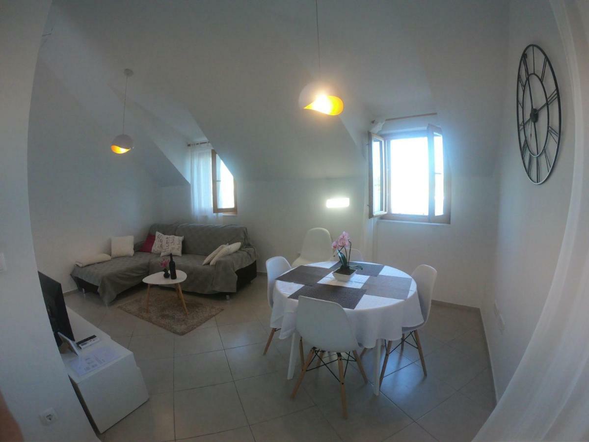 Apartment Vesna Primošten Kültér fotó