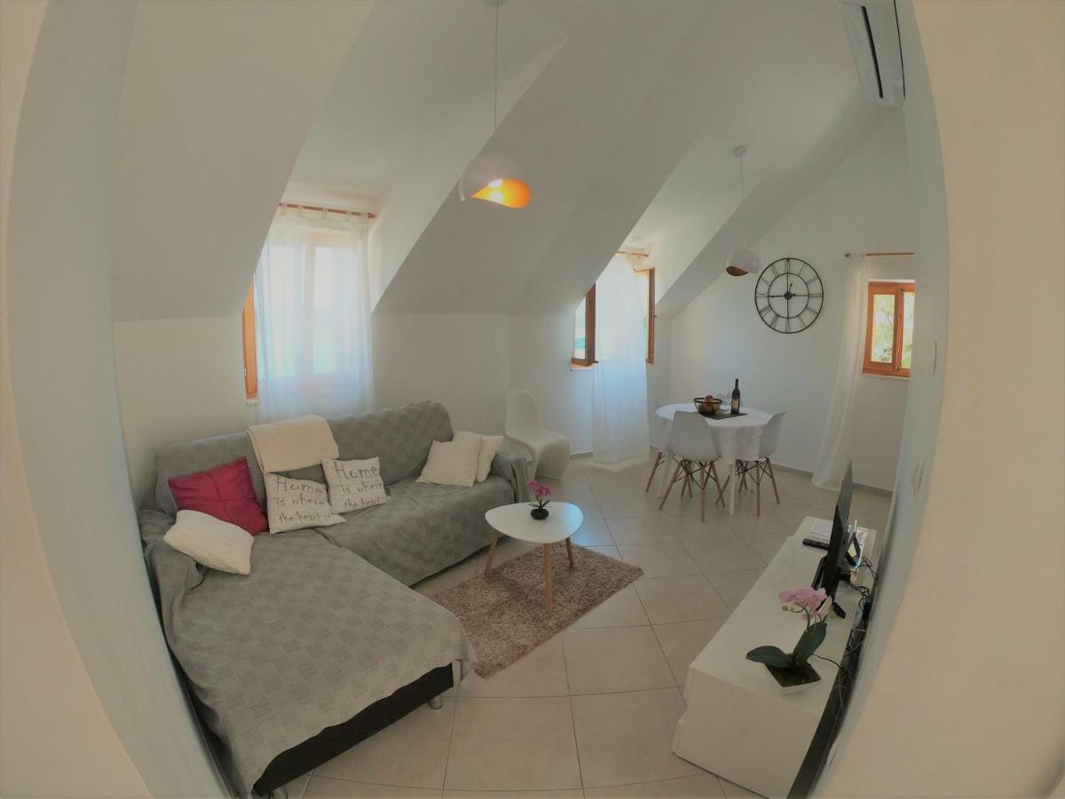 Apartment Vesna Primošten Kültér fotó